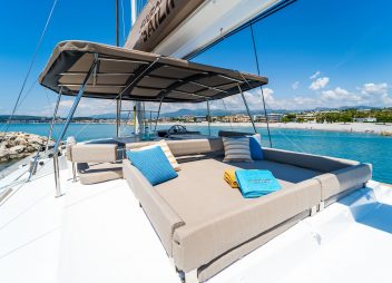 flybridge Signature Vision charter