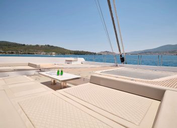 catamaran Genny sunlounger