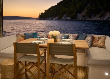 Hideaway1 luxury yacht evening dinning