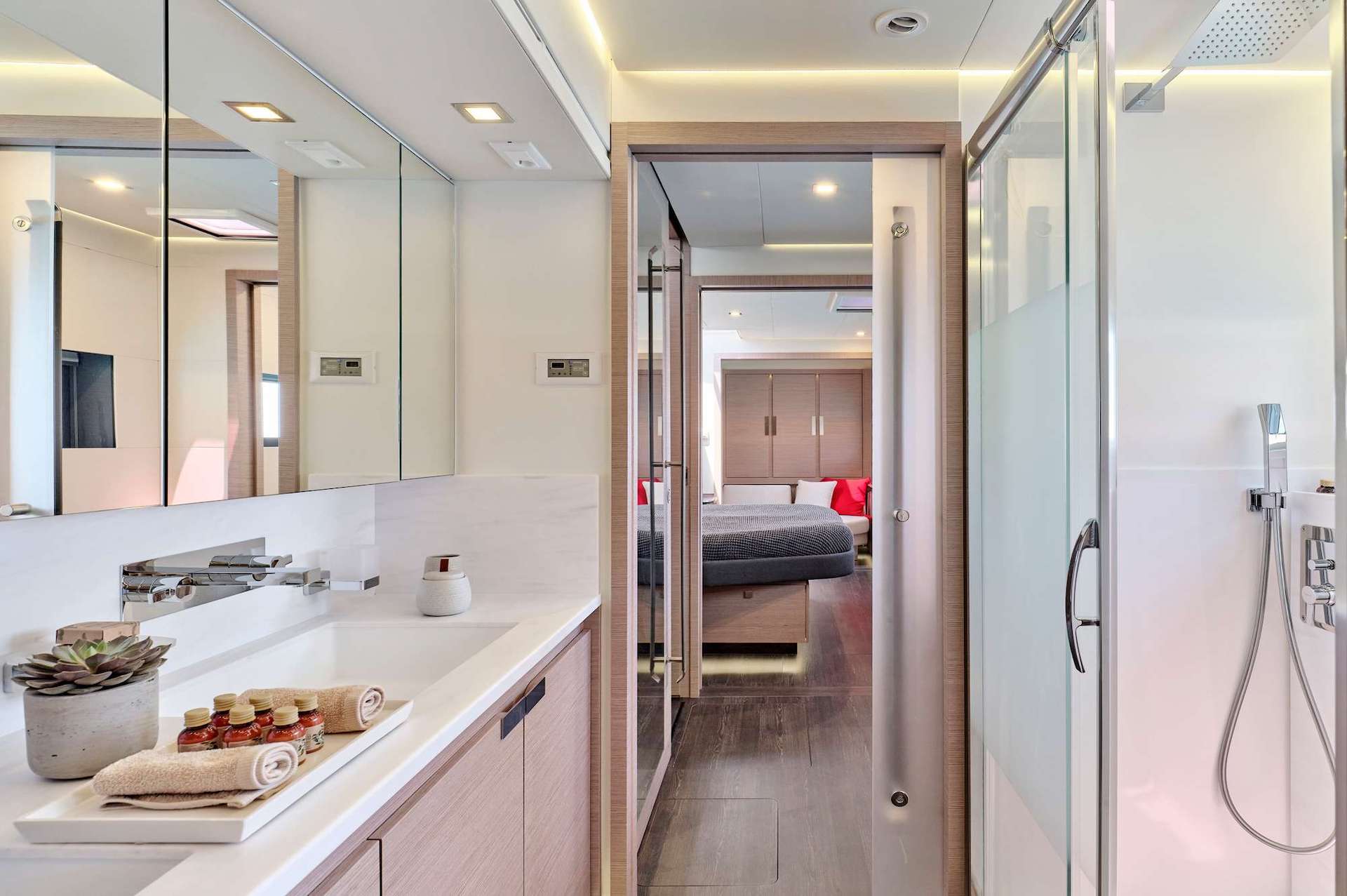 luxury ensuite catamaran Alexandra II