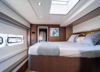 Signature Concept charter cabin