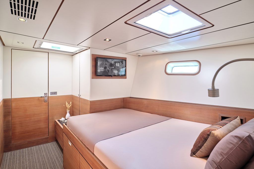 yacht charter cabin Aizu
