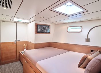 yacht charter cabin Aizu