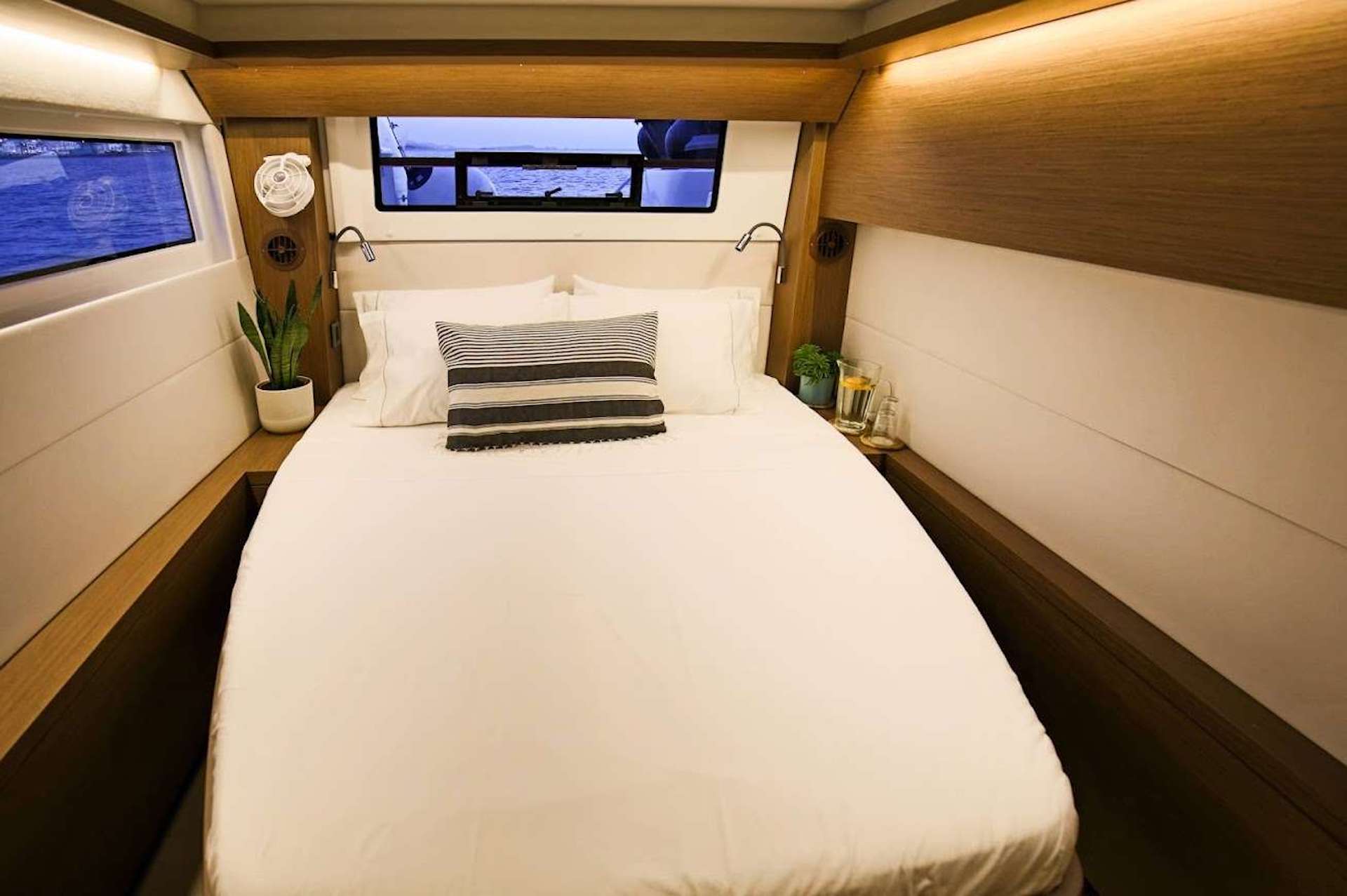 yacht charter cabin Andiamo