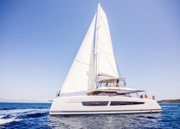 yacht charter catamaran Astoria Greece