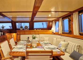 yacht charter dining Myra