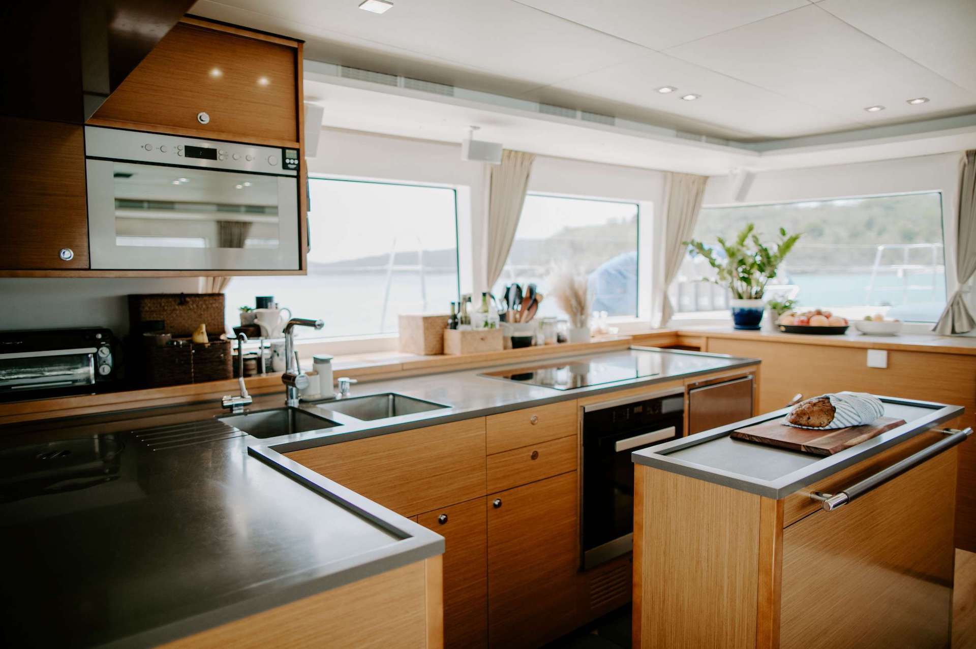 yacht charter Ebb & Flow galley