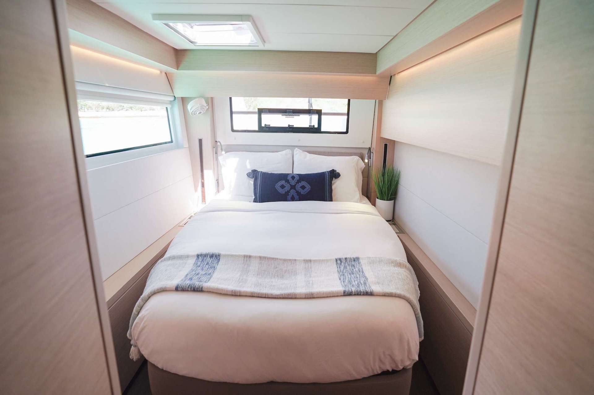 yacht charter guest cabin Ether