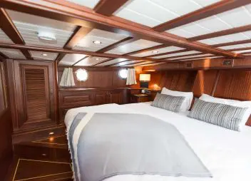 yacht charter Primadonna aft cabin