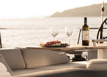 luxury dining yacht charter Izanami