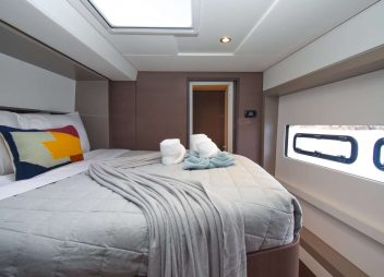 luxury yacht charter Nae Kae cabin