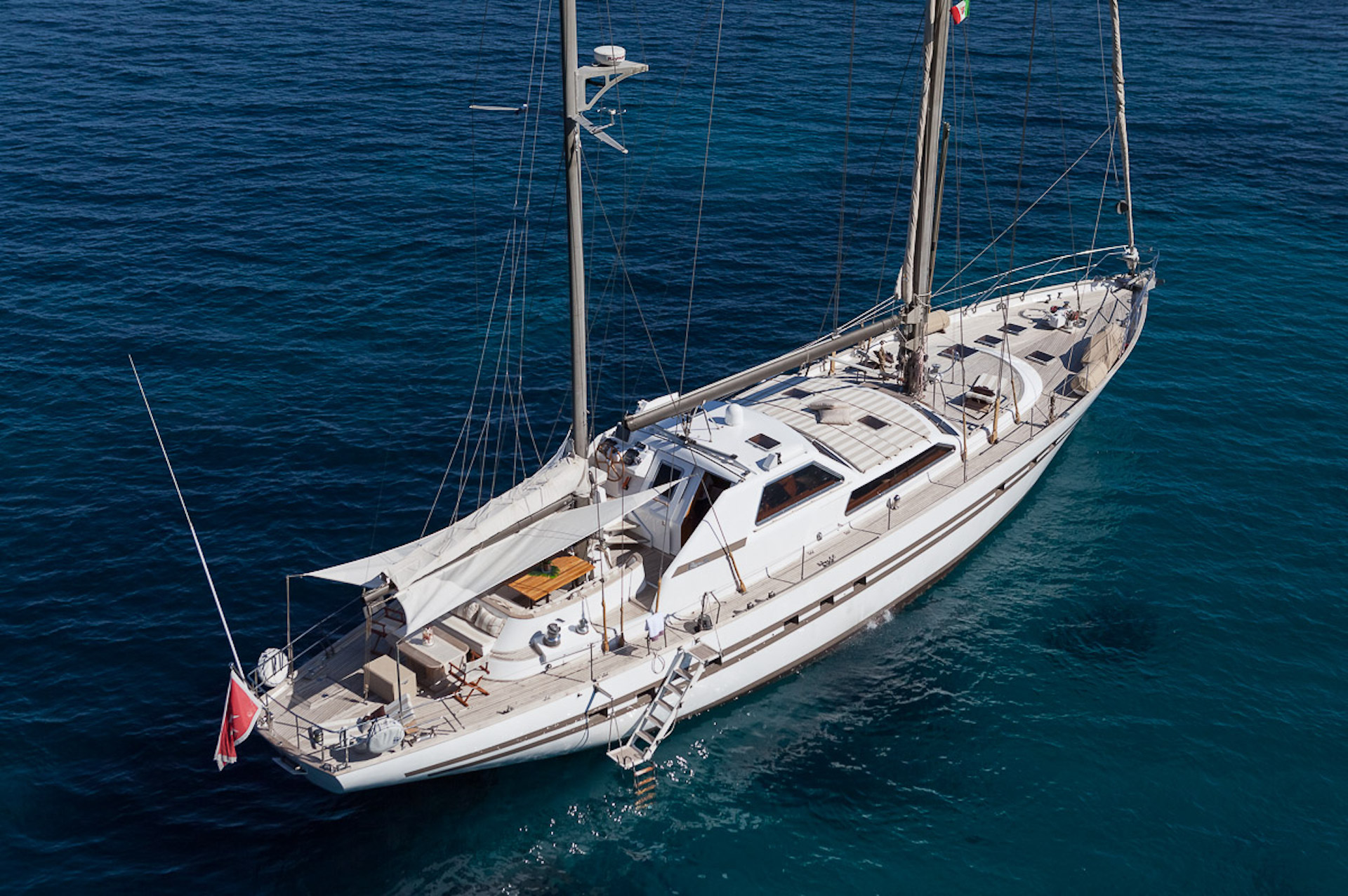 sailing yacht charter My Lotty