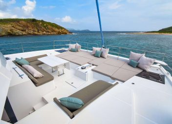 yacht charter deck Nae Kae