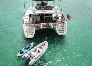 yacht charter Yolo ii water toys