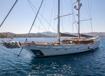 yacht charter Zanziba