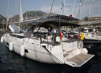 Bavaria Cruiser 45 Tanguera