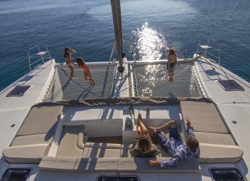 yacht charter fore deck Cool Change
