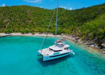 yacht charter Windward