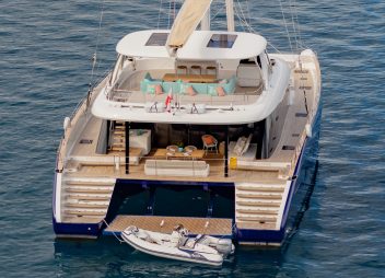 catamaran yacht charter Fantastic Too