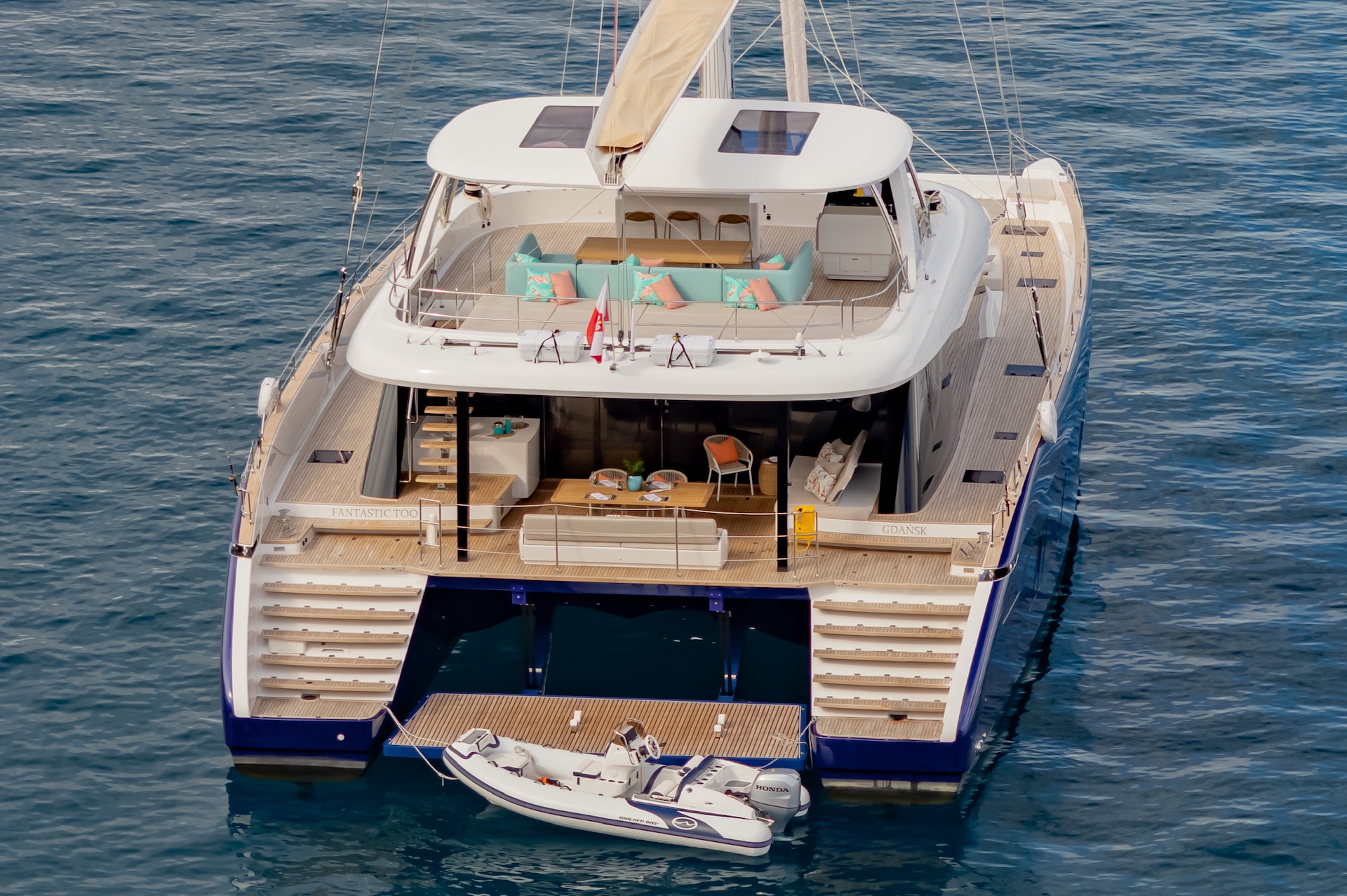 catamaran yacht charter Fantastic Too