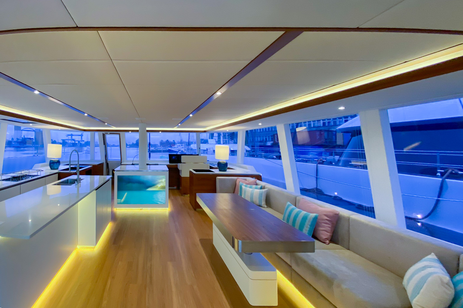 Fantastic Too yacht charter saloon