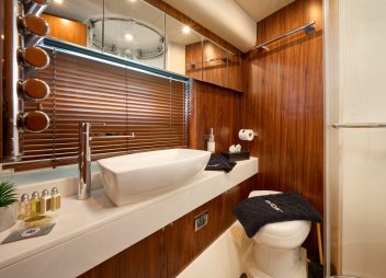 motor yacht charter ghost en suite