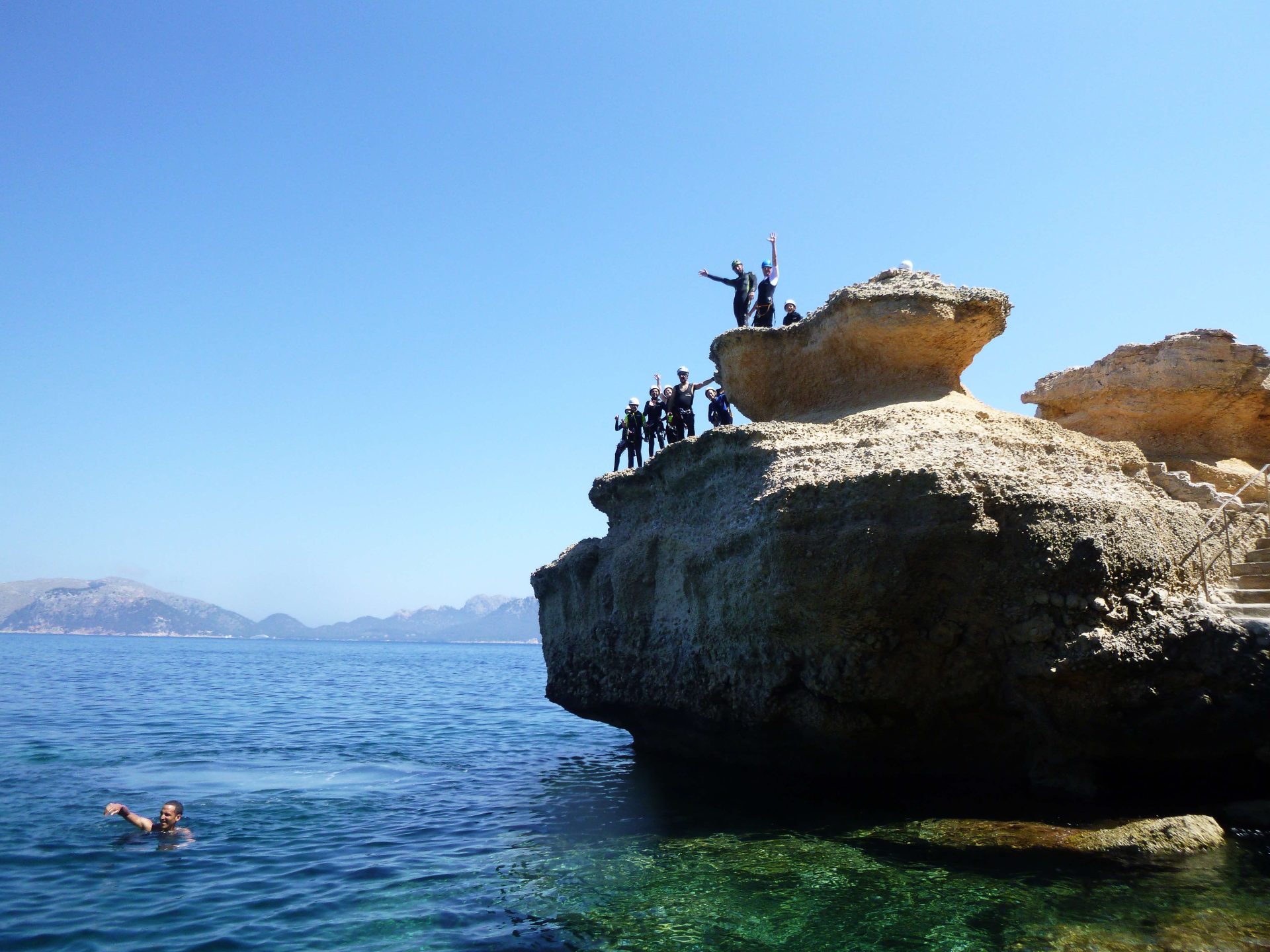 Mallorca group cliff jumping