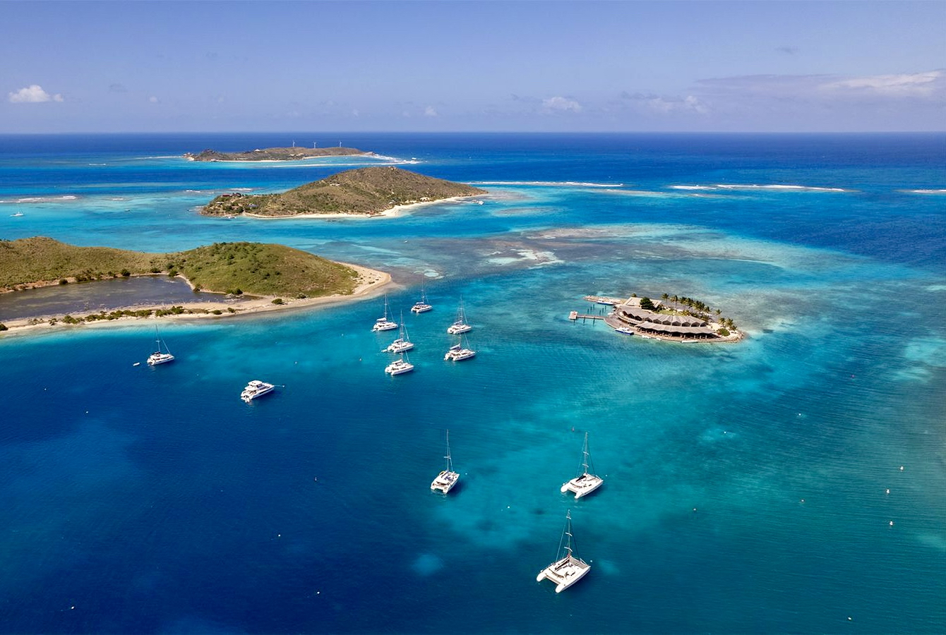 HPYF 2022 Catamaran Caribbean fleet at Saba rock