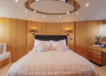 yacht charter Croatia JoliDor master cabin