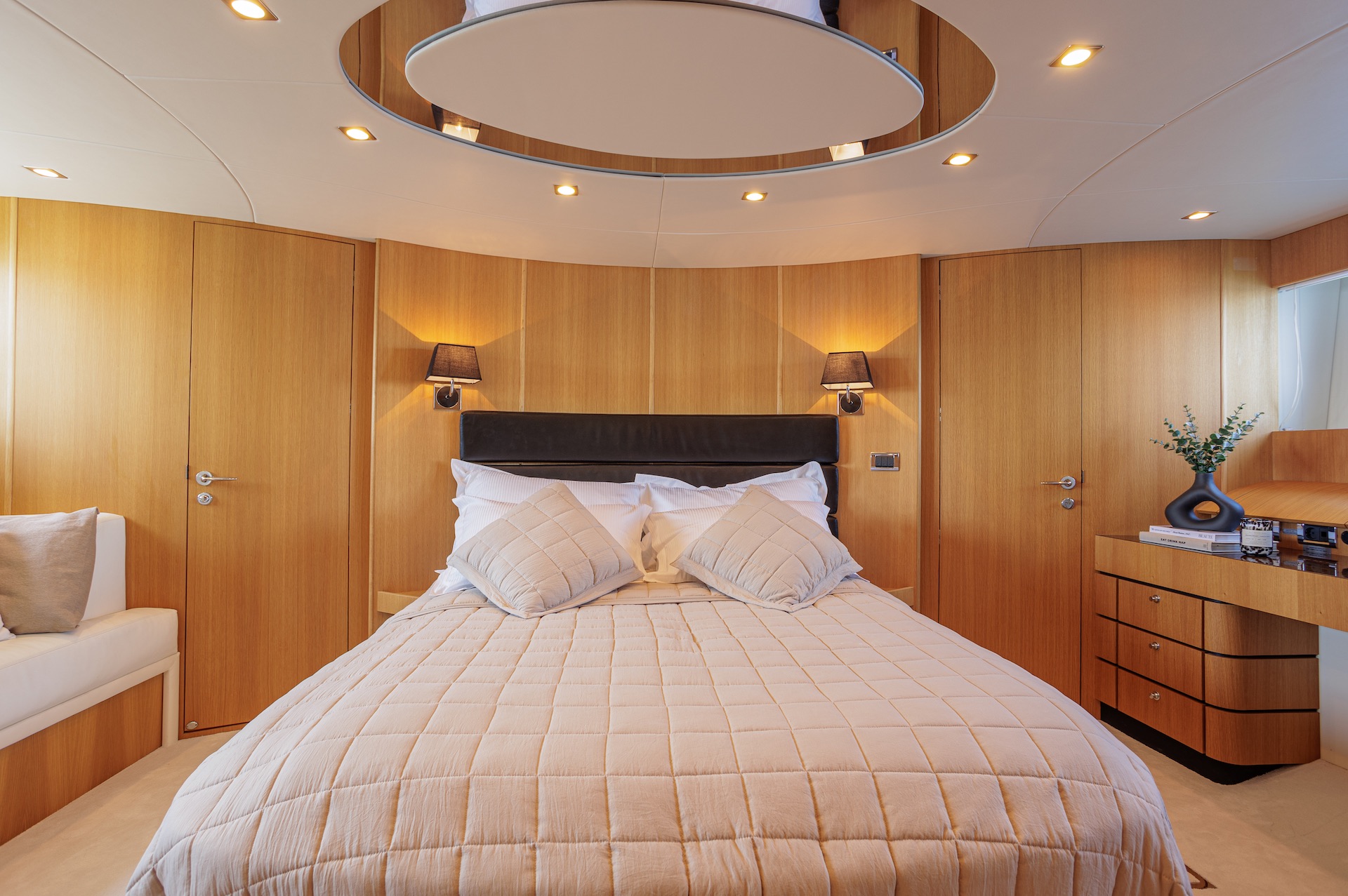 yacht charter Croatia JoliDor master cabin