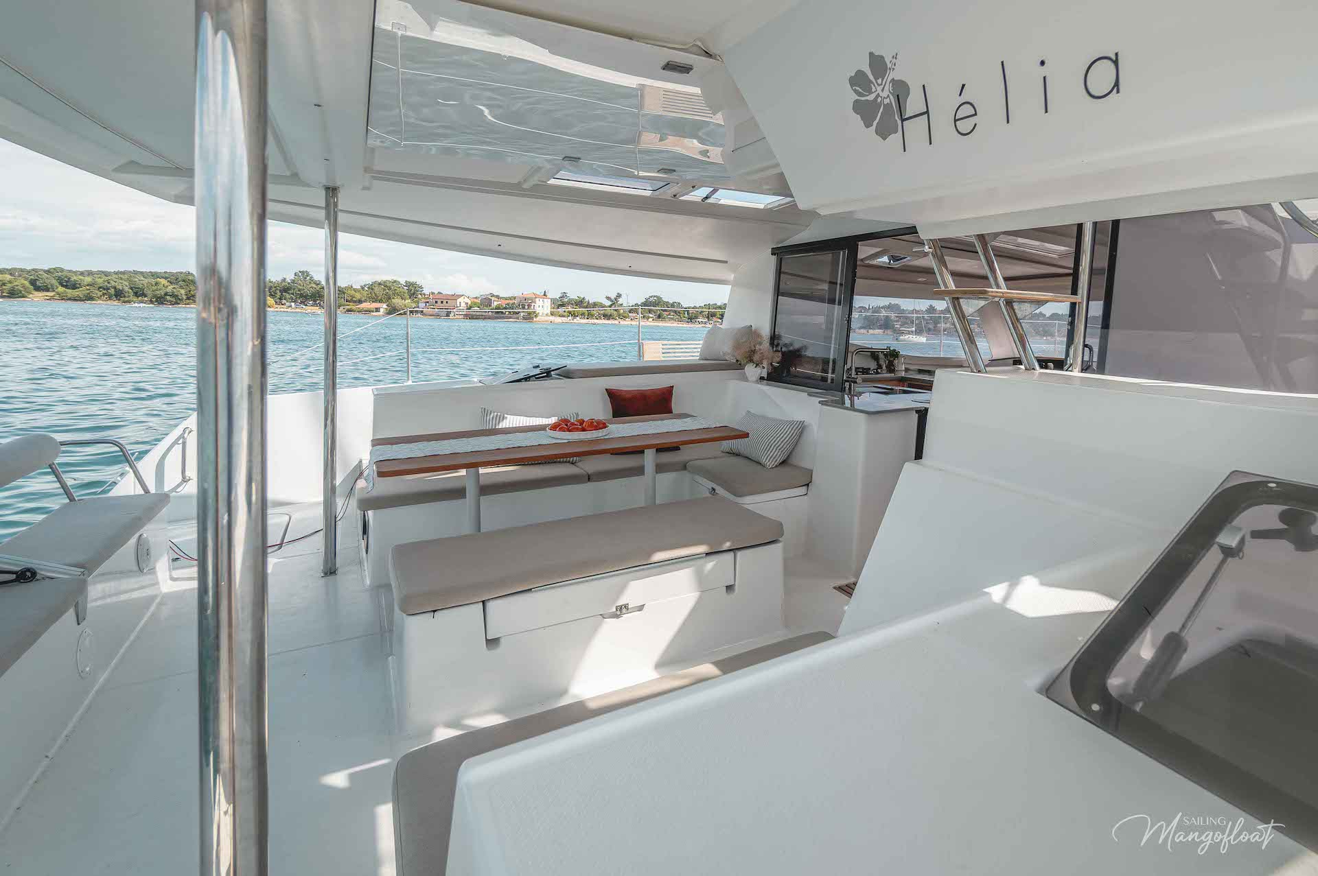 private catamaran charter Mangofloat aft deck