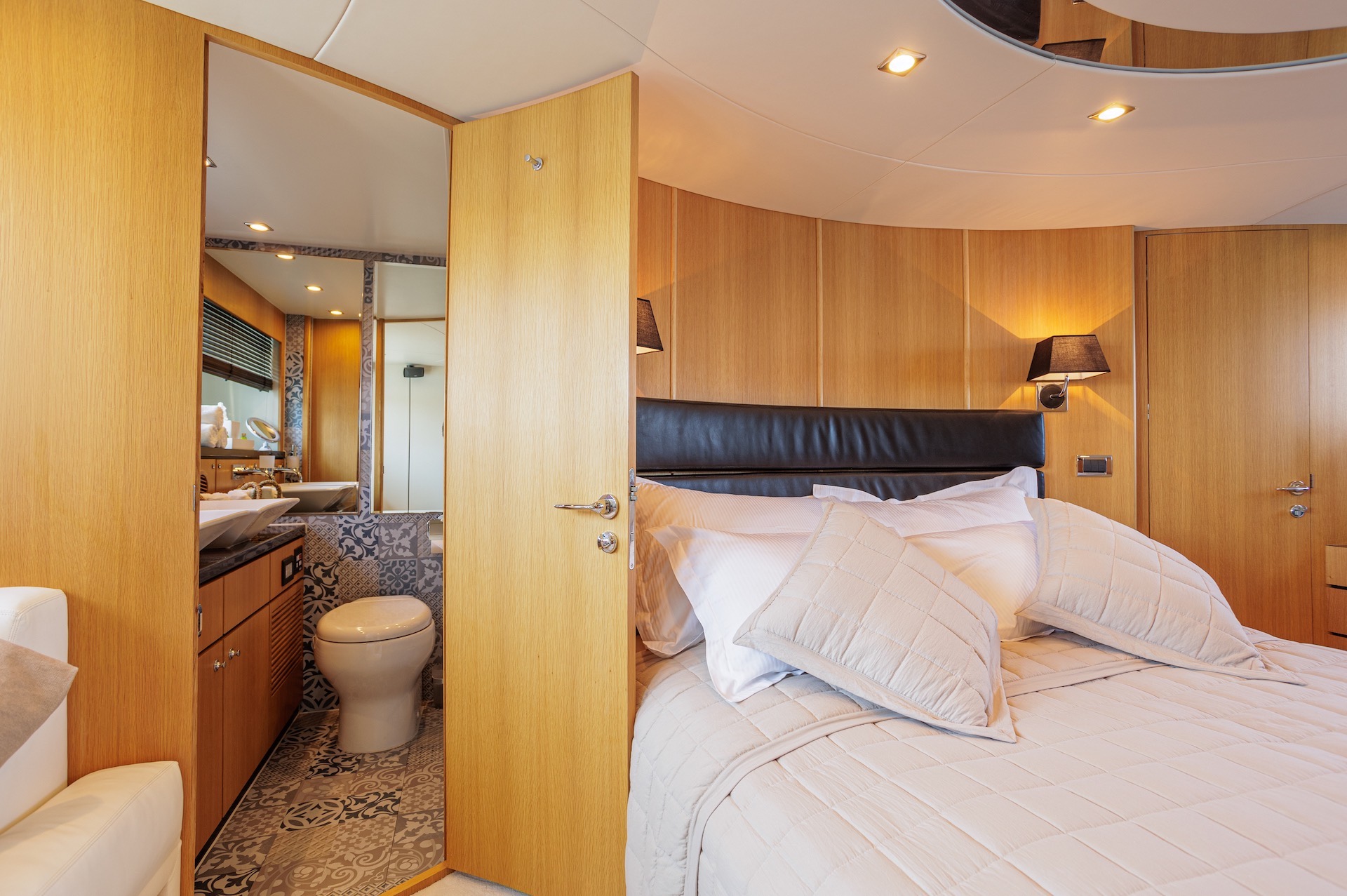 luxury yacht charter Croatia JoliDor master cabin