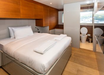 Turkey yacht charter Zeemar double cabin