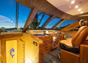 yacht charter Son of Wind captain helm