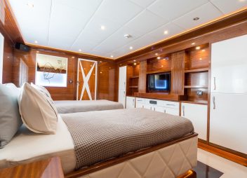 yacht charter Son of Wind gulet twin cabin