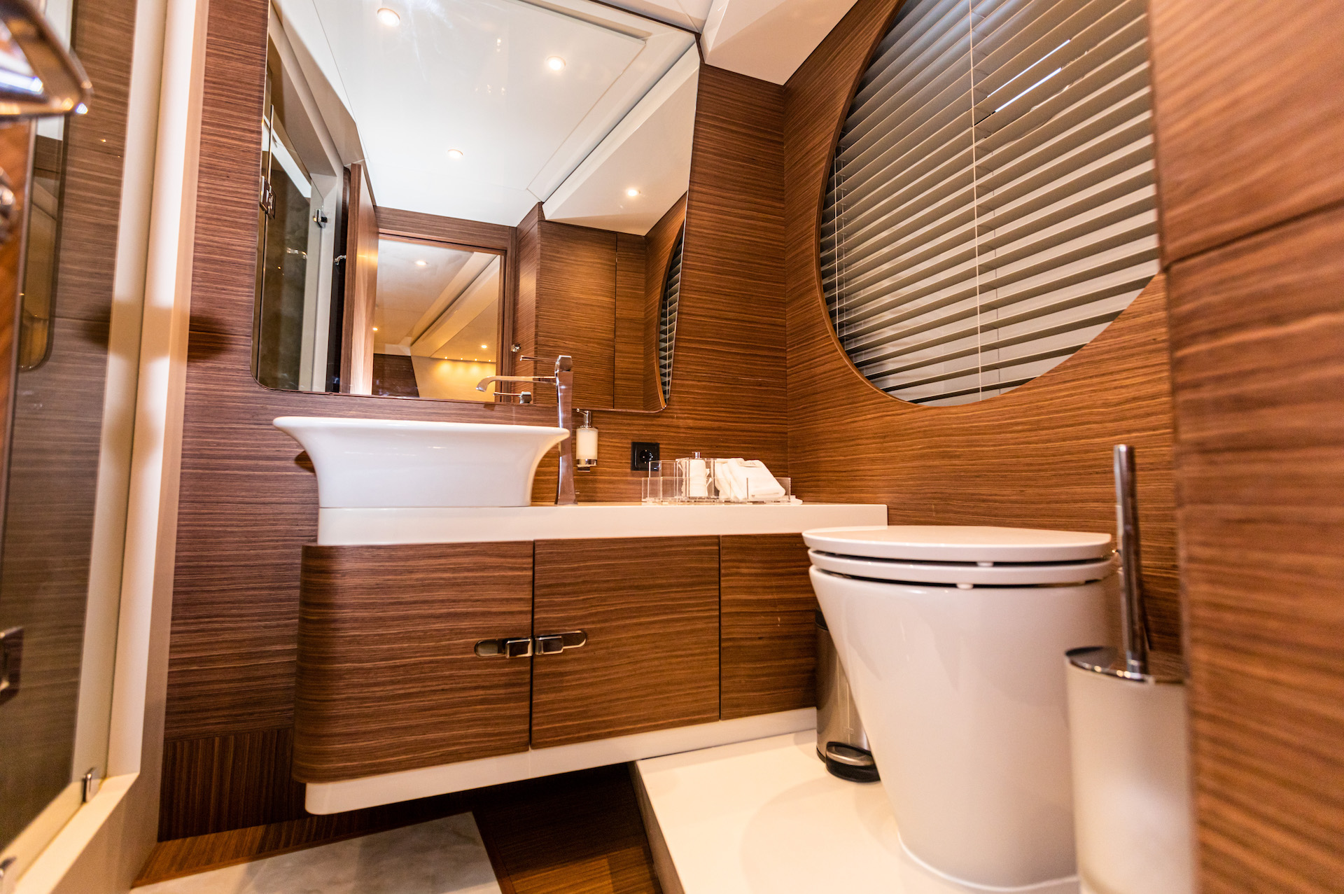 yacht charter Zeemar en suite