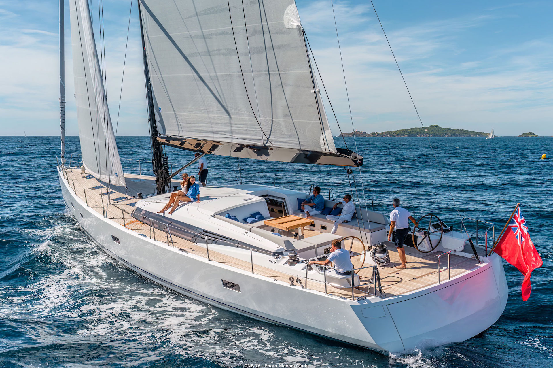 sailing yacht charter Aenea