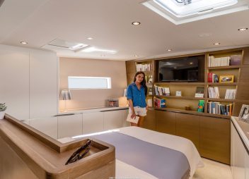 yacht charter Aenea guest cabin