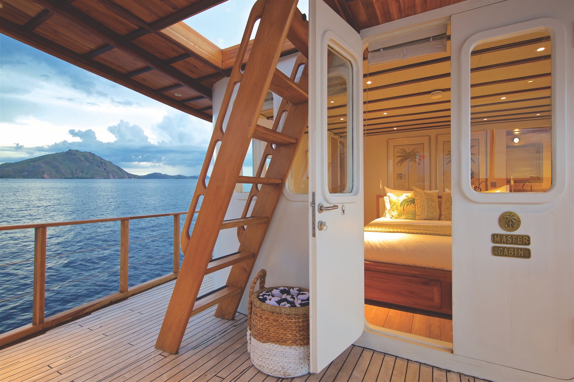 crewed yacht charter master cabin Rascal