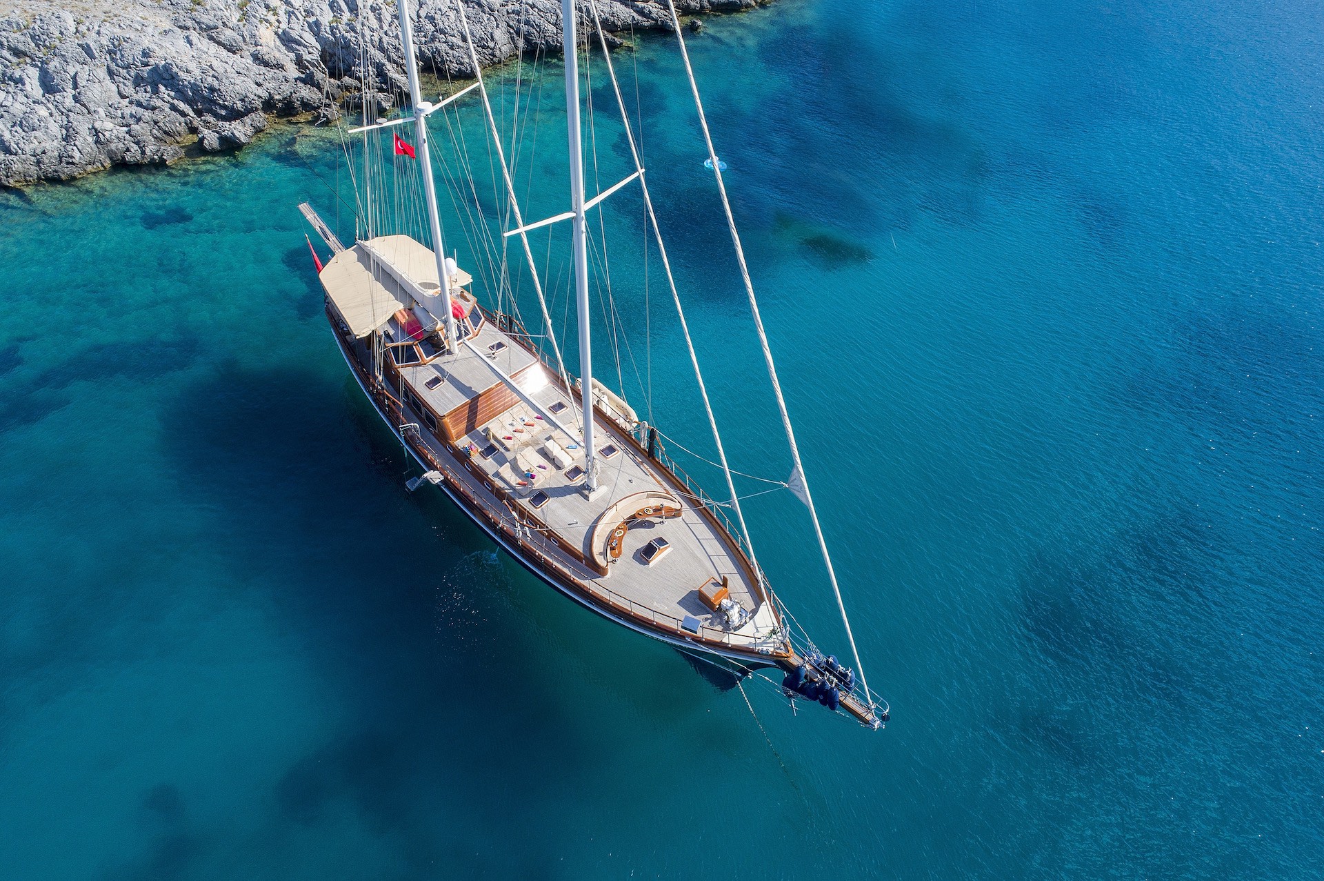 crewed yacht charter Zephyria II Turkey