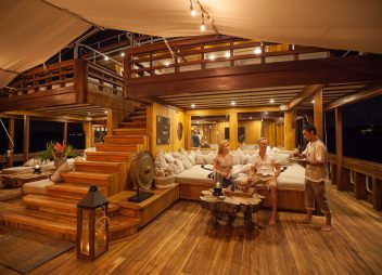 Prana yacht charter Indonesia