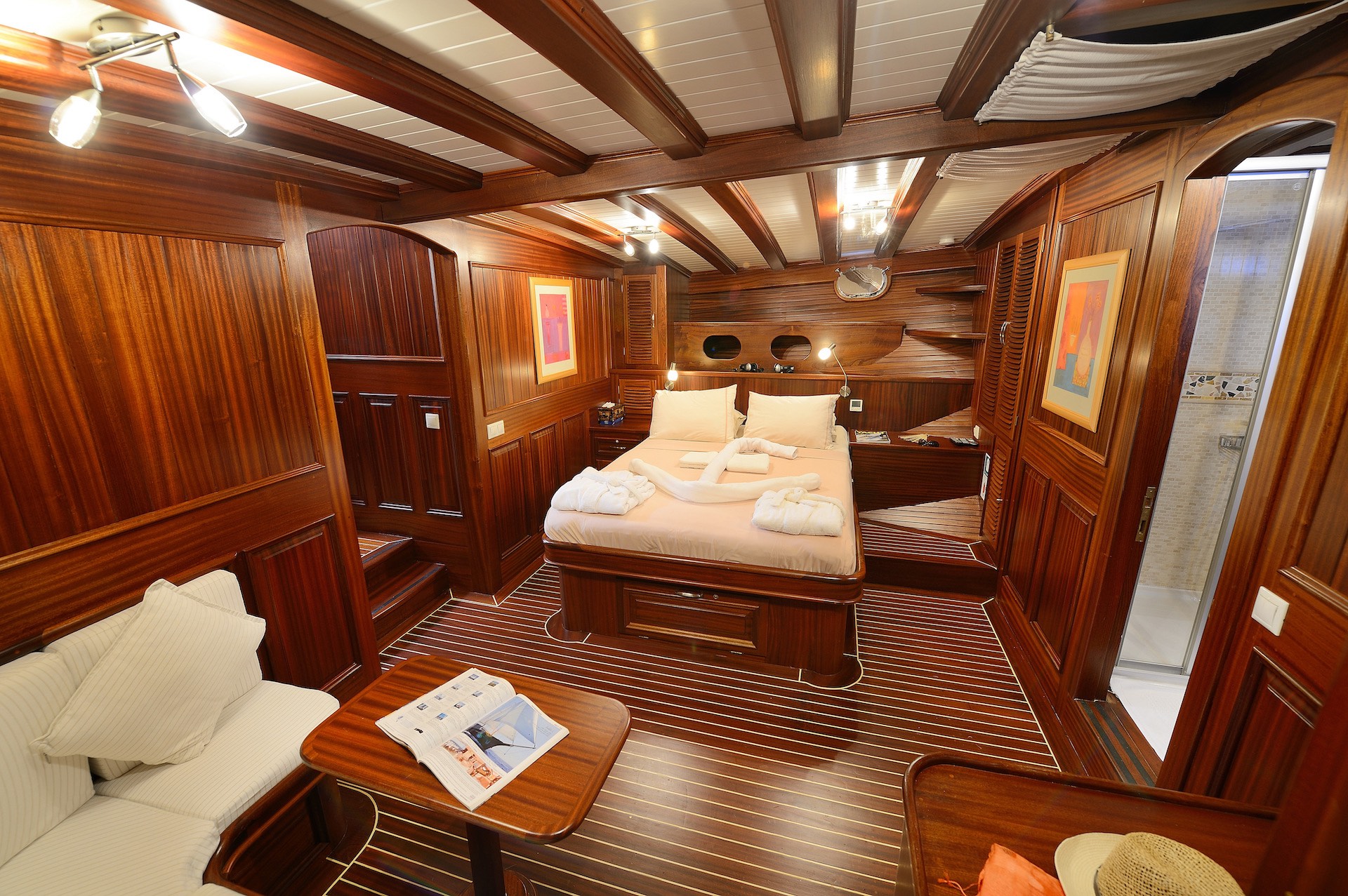 Turkey yacht charter Zephyria II guest cabin