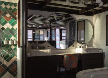 yacht charter Vela ensuite