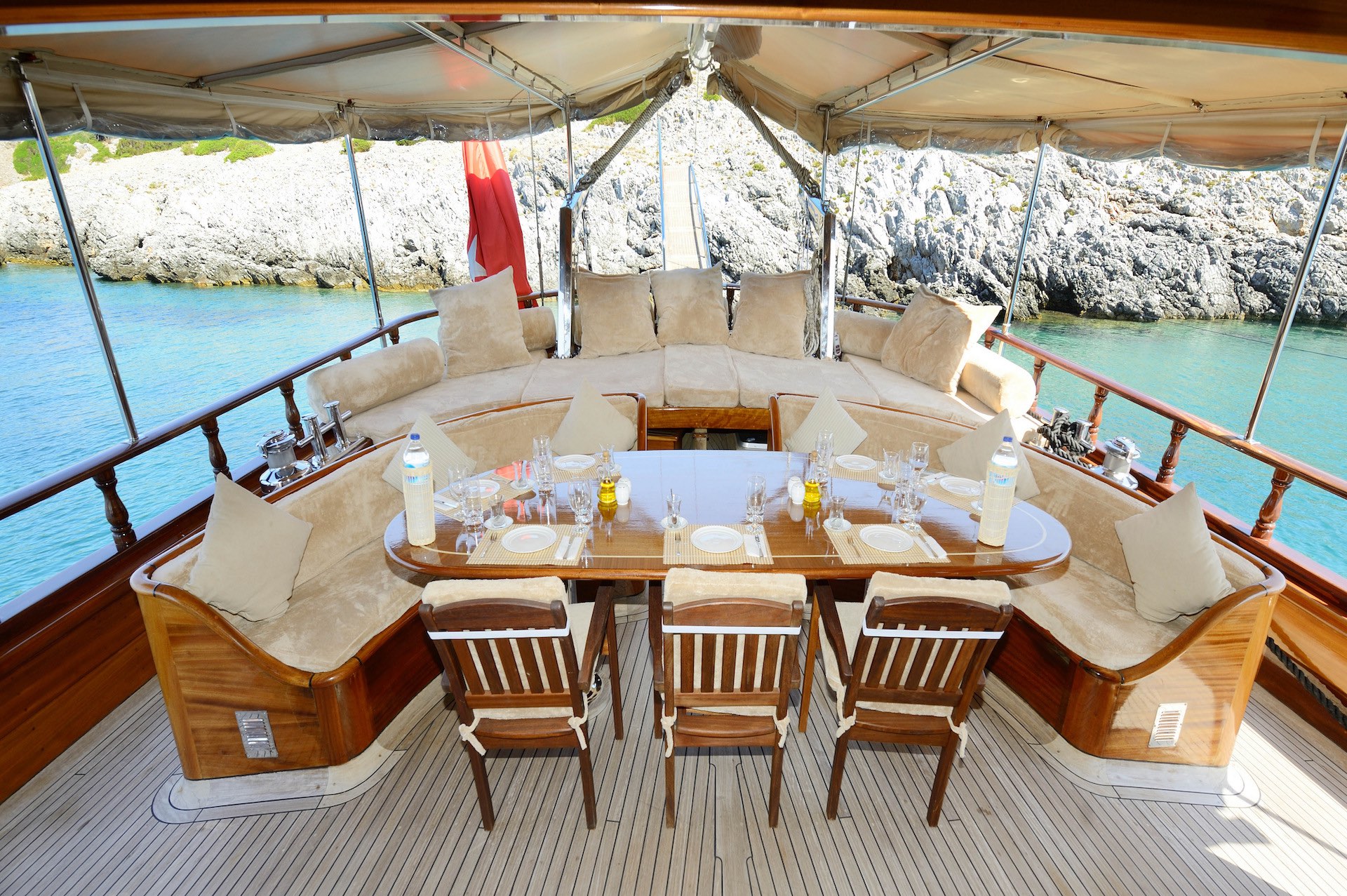 yacht charter Turkey Zephyria II aft deck