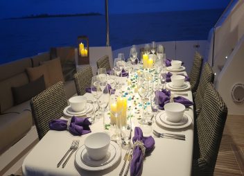 yacht charter al fresco dining Sea Glass