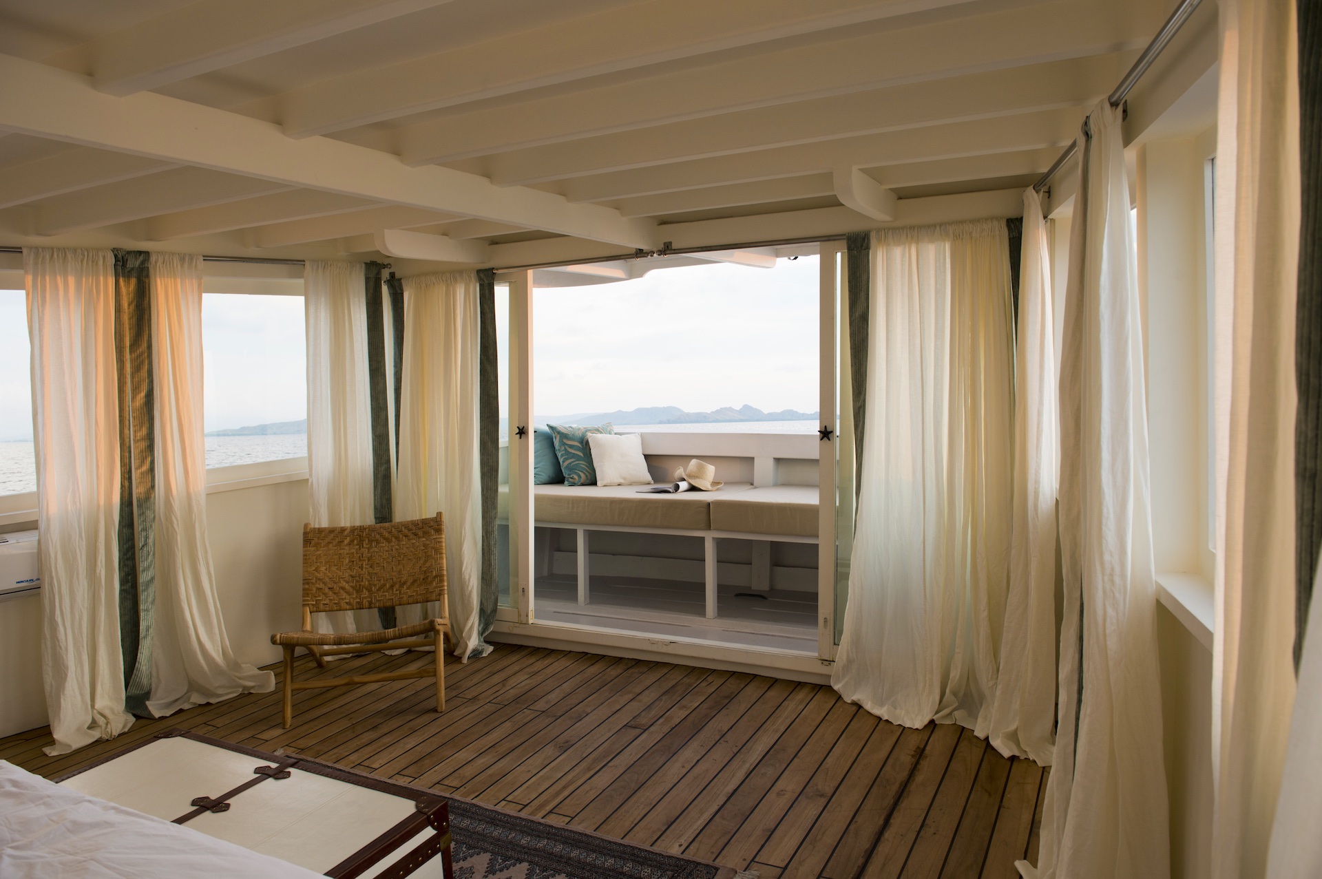 yacht charter Alexa cabin balcony