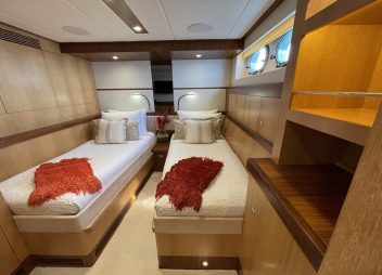 yacht charter sea glass twin cabin