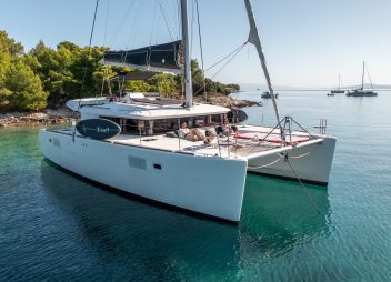 crewed catamaran charter Falco anchor