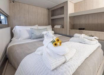 Caribbean yacht charter Emysa guest cabin