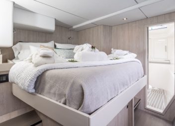 crewed yacht charter Emysa double cabin